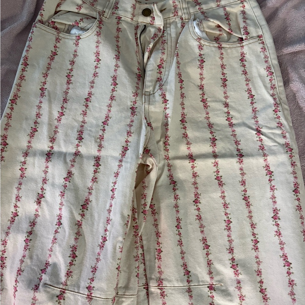 Peach Love California Cream Floral Barrel Pants